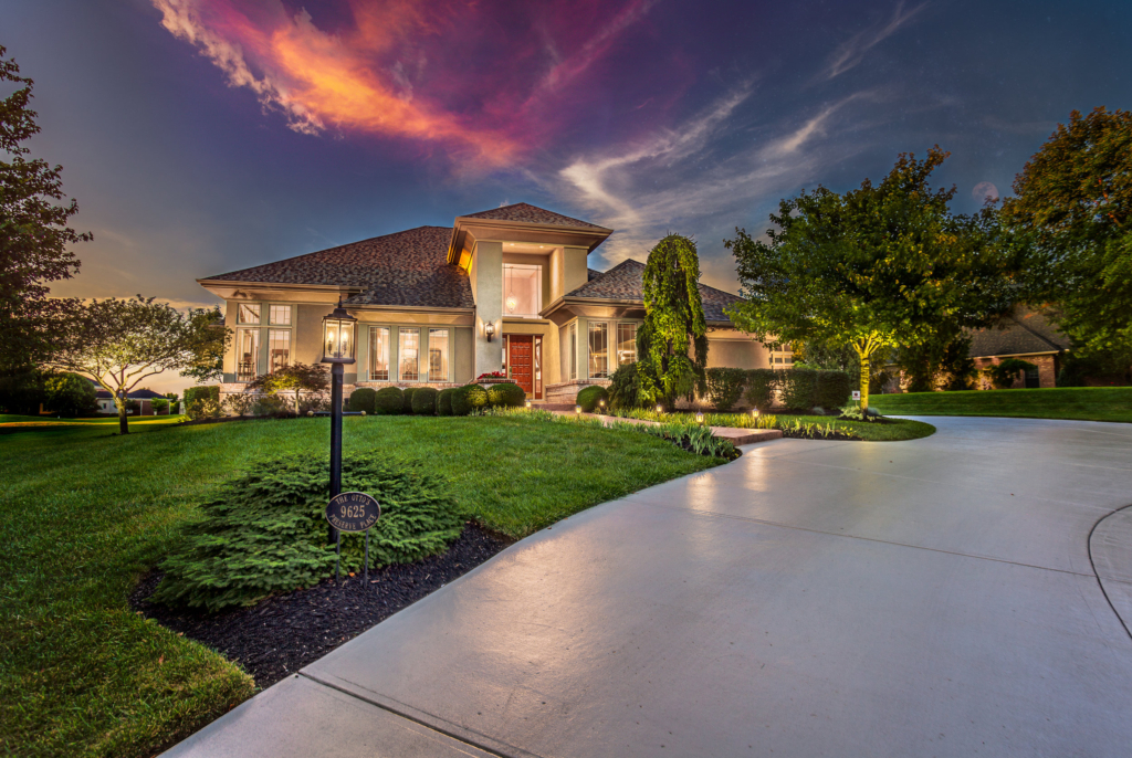 Twilight Photography by Moe Peyawary Real Estate